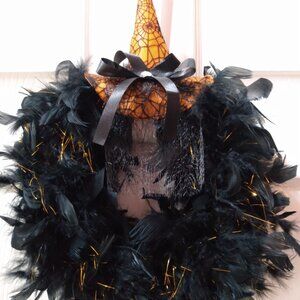 New-Handmade Halloween wreath - black